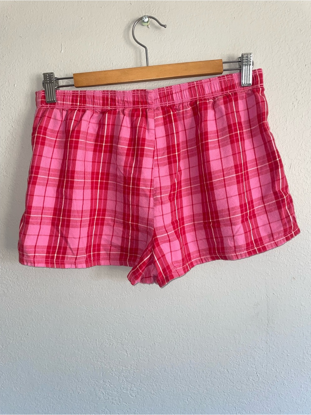PINK Victoria's Secret Pink and Red Plaid Cotton Sleep Shorts - Picture 2 of 3